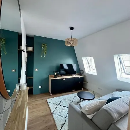 With Fabulous View On Roofs *